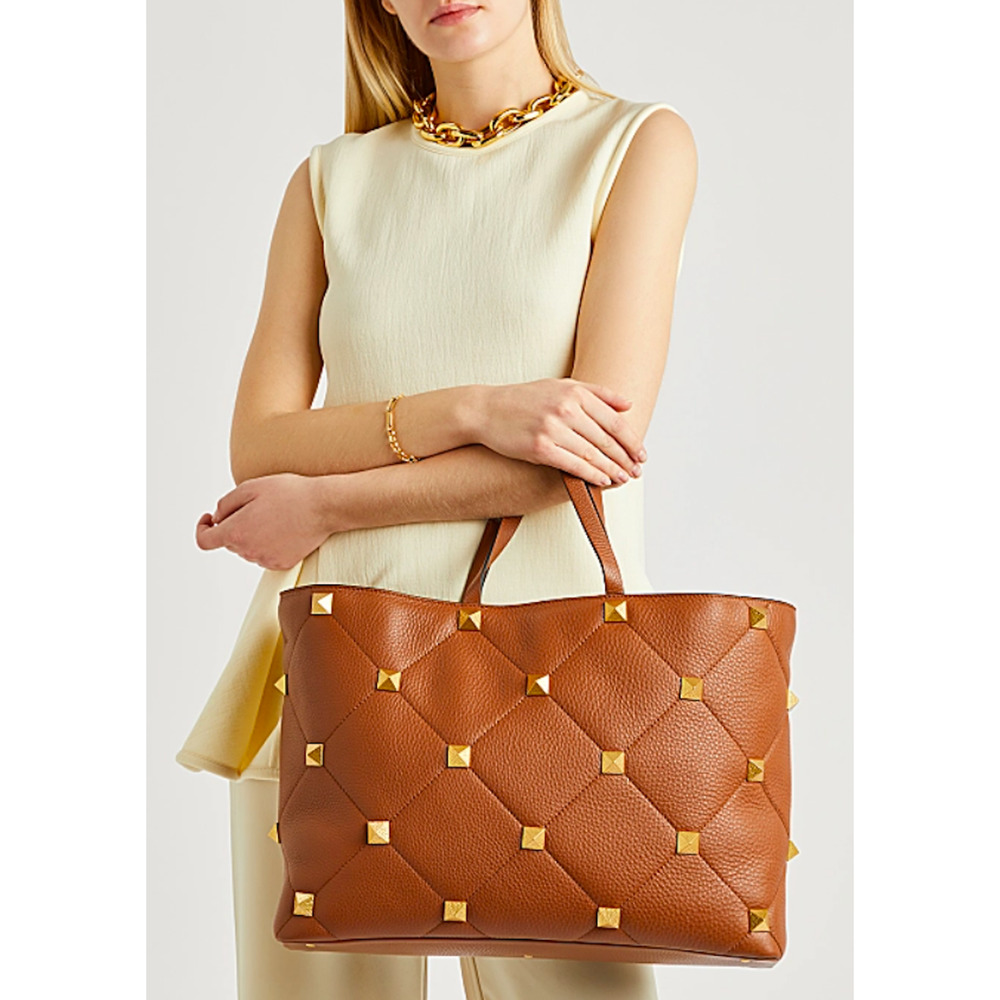 NEW NWT VALENTINO GARAVANI LARGE ROMAN STUD TAN LEATHER TOTE BAG PURSE